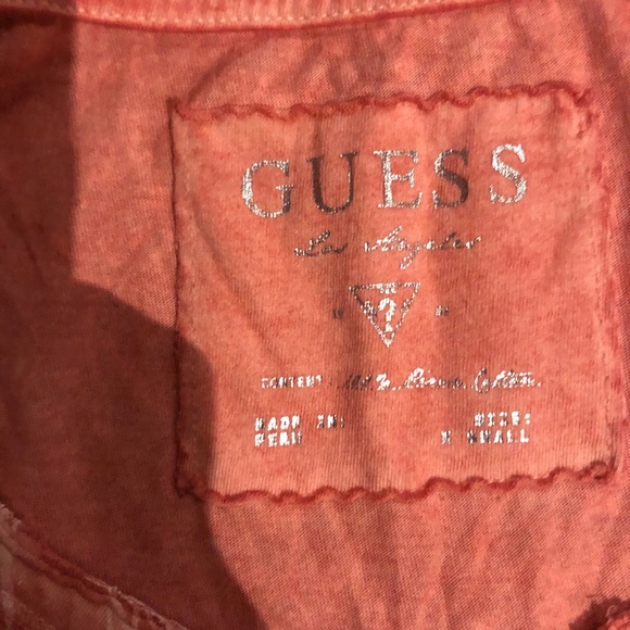 Guess coral pink v neck - Picture 2 of 3